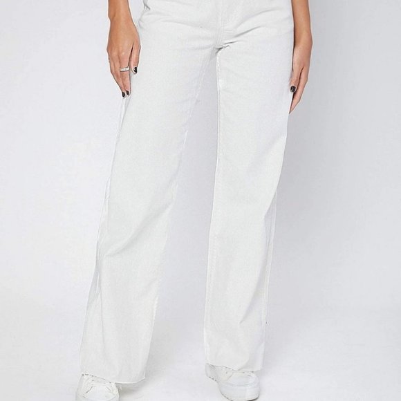 White Casual Womens 90s High-Waist Denim Boyfriend Fit Jeans - Picture 2 of 4